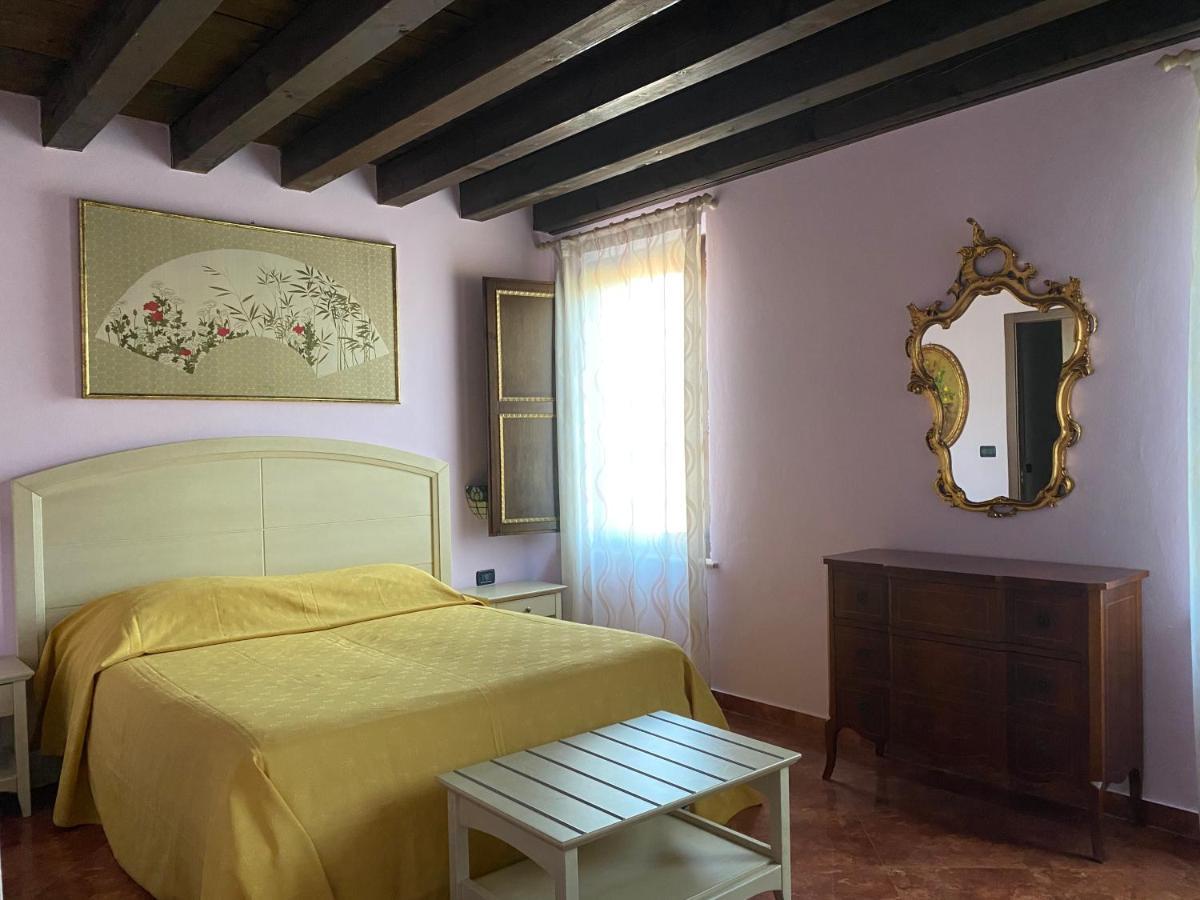Dama Estense Copparo Buitenkant foto